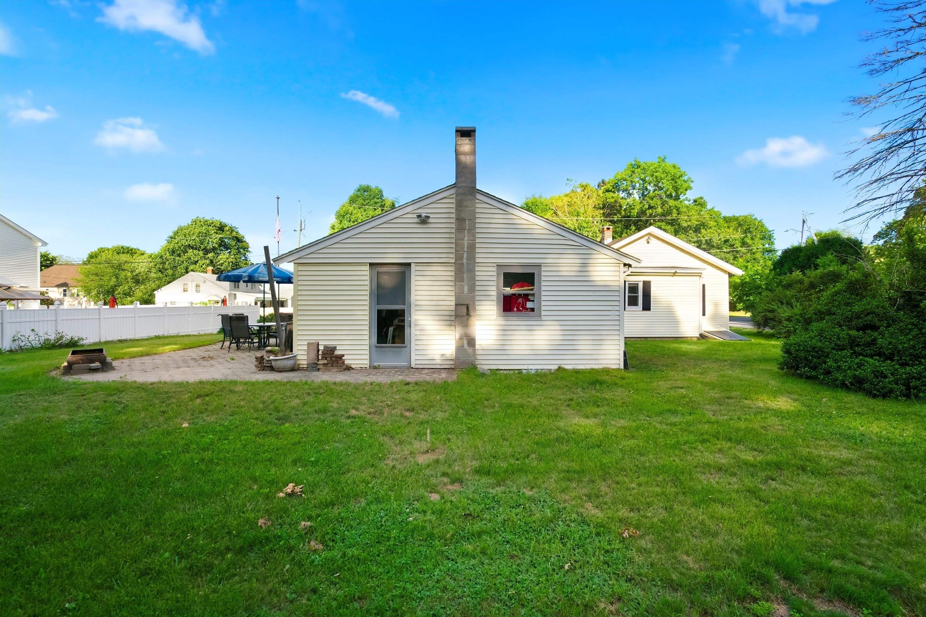 31 Hillside Avenue