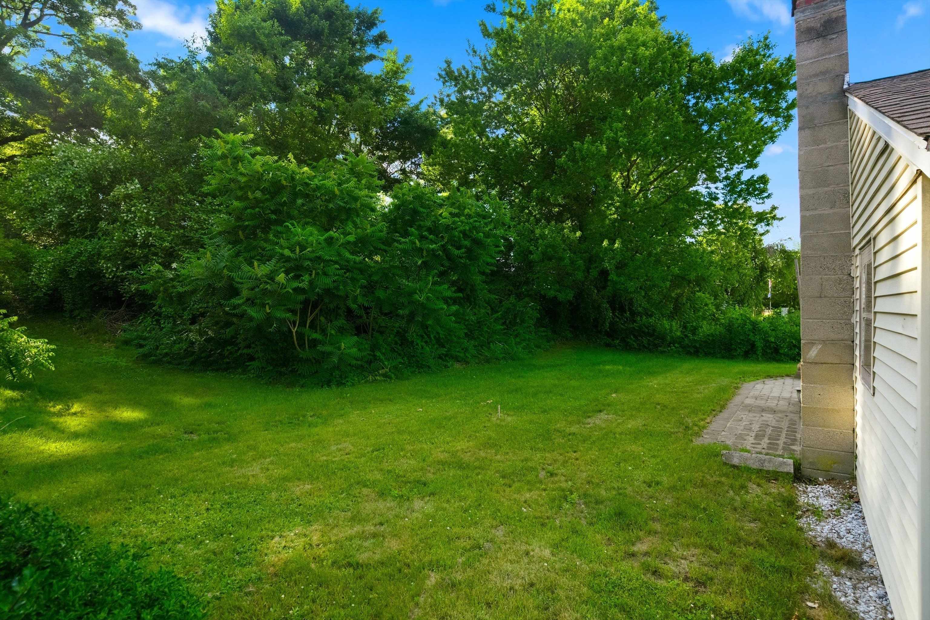 31 Hillside Avenue