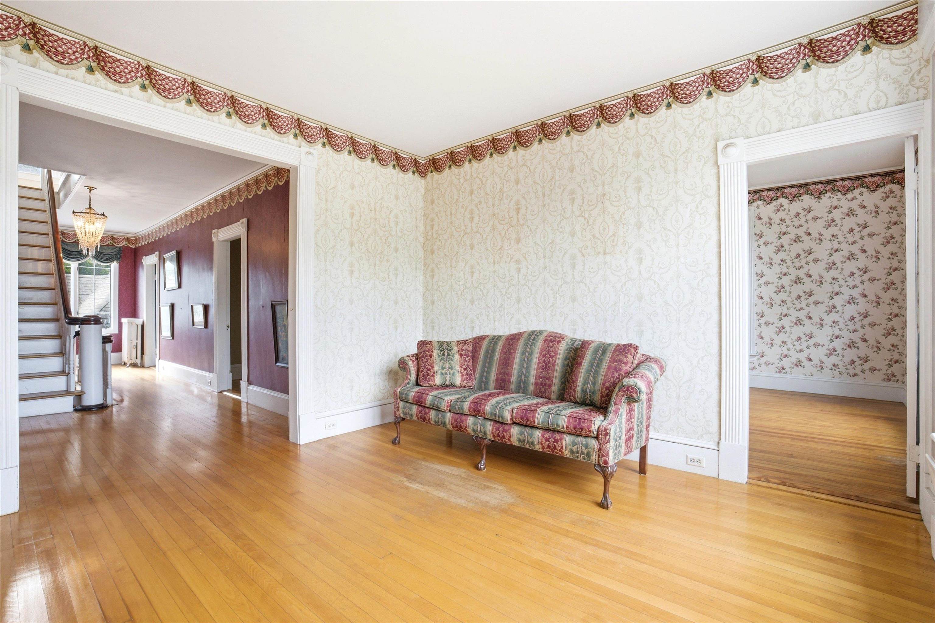 2108 Elm Street