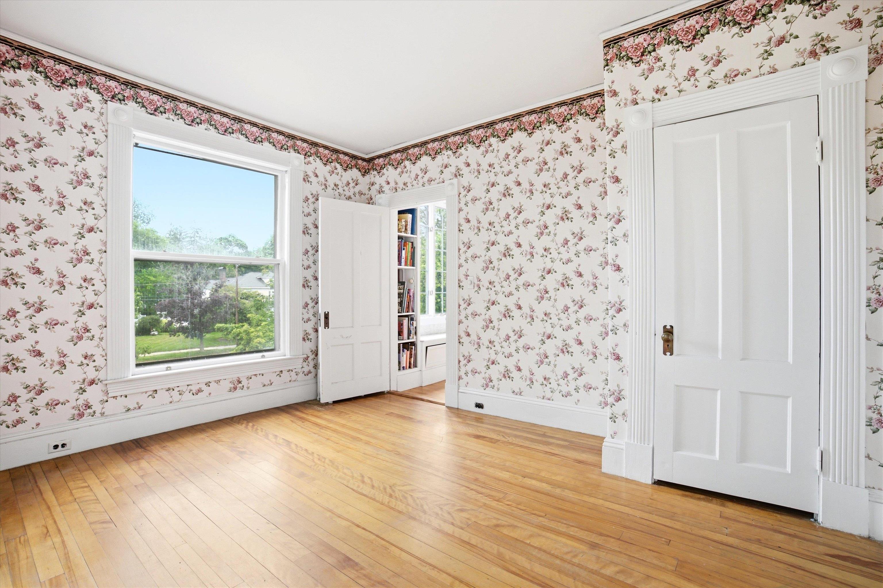 2108 Elm Street