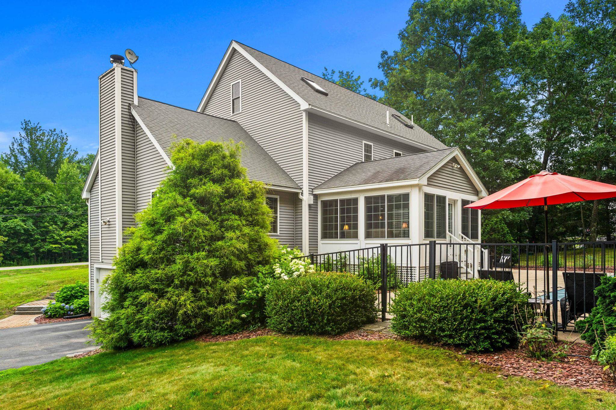 32 Hobart Hill Road