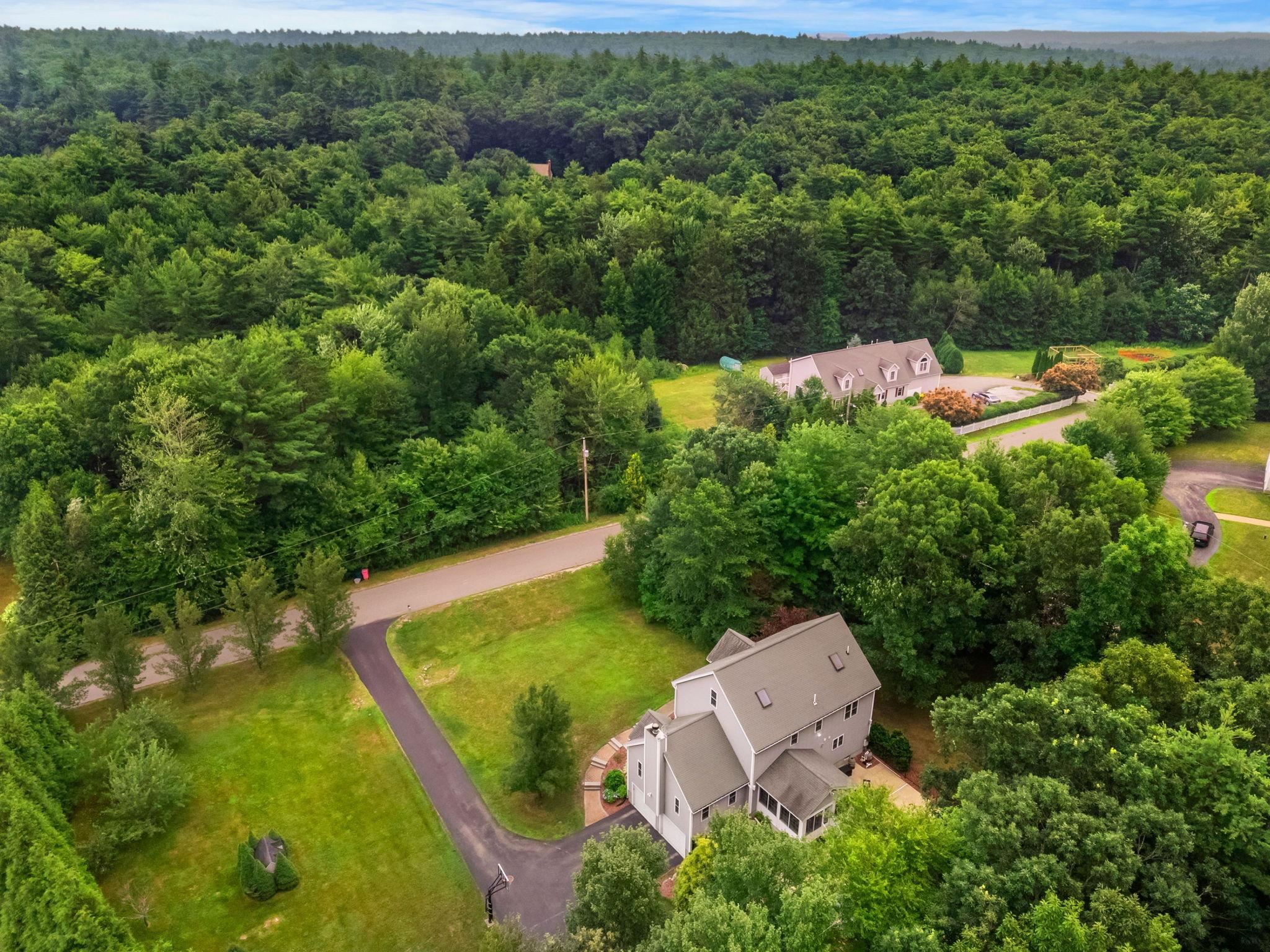 32 Hobart Hill Road