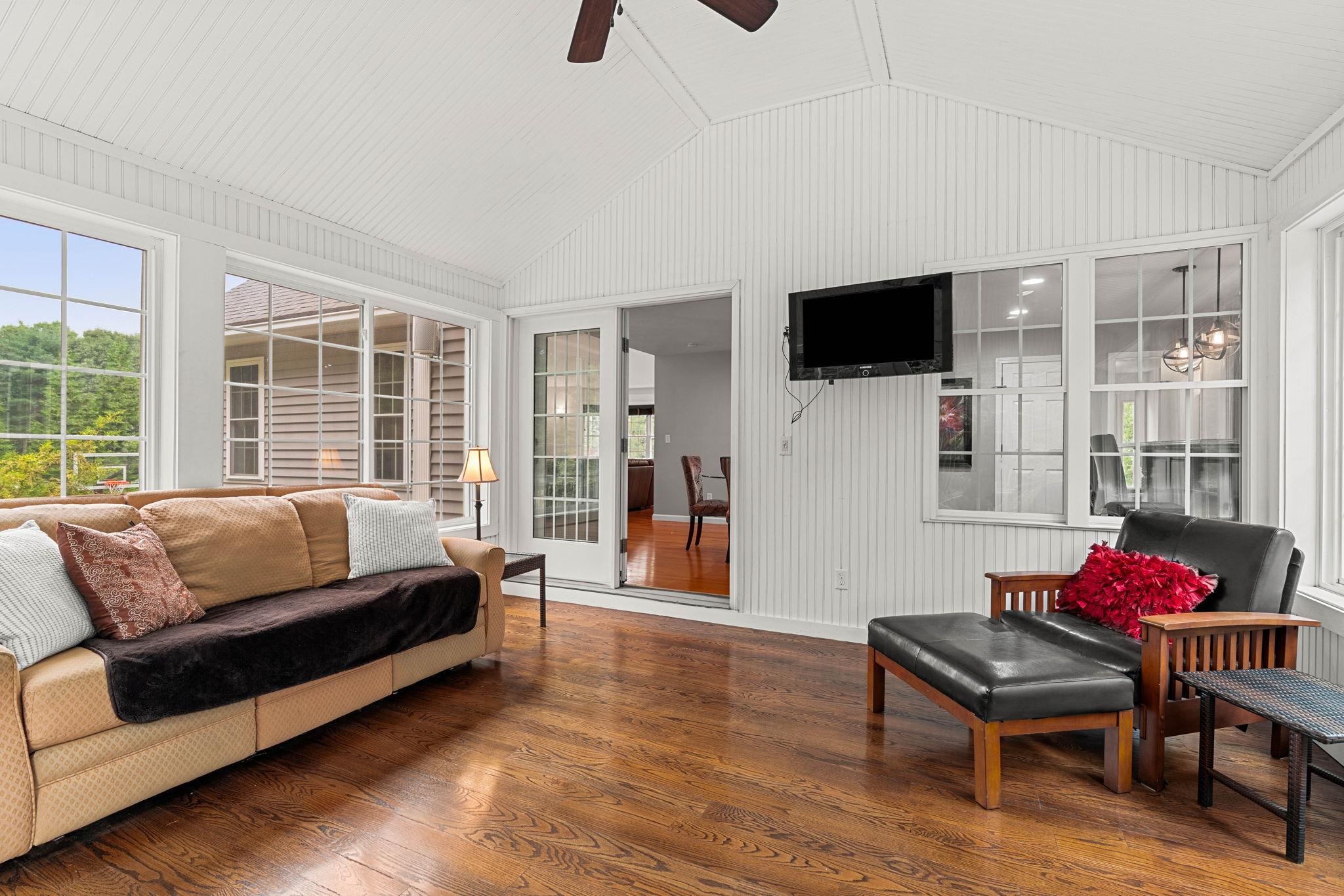 32 Hobart Hill Road