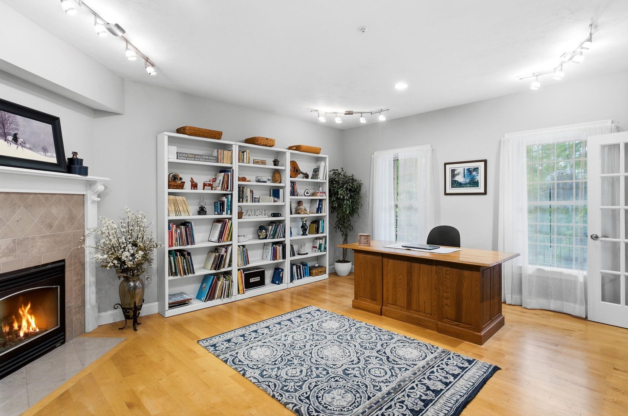 9 Storybrook Lane