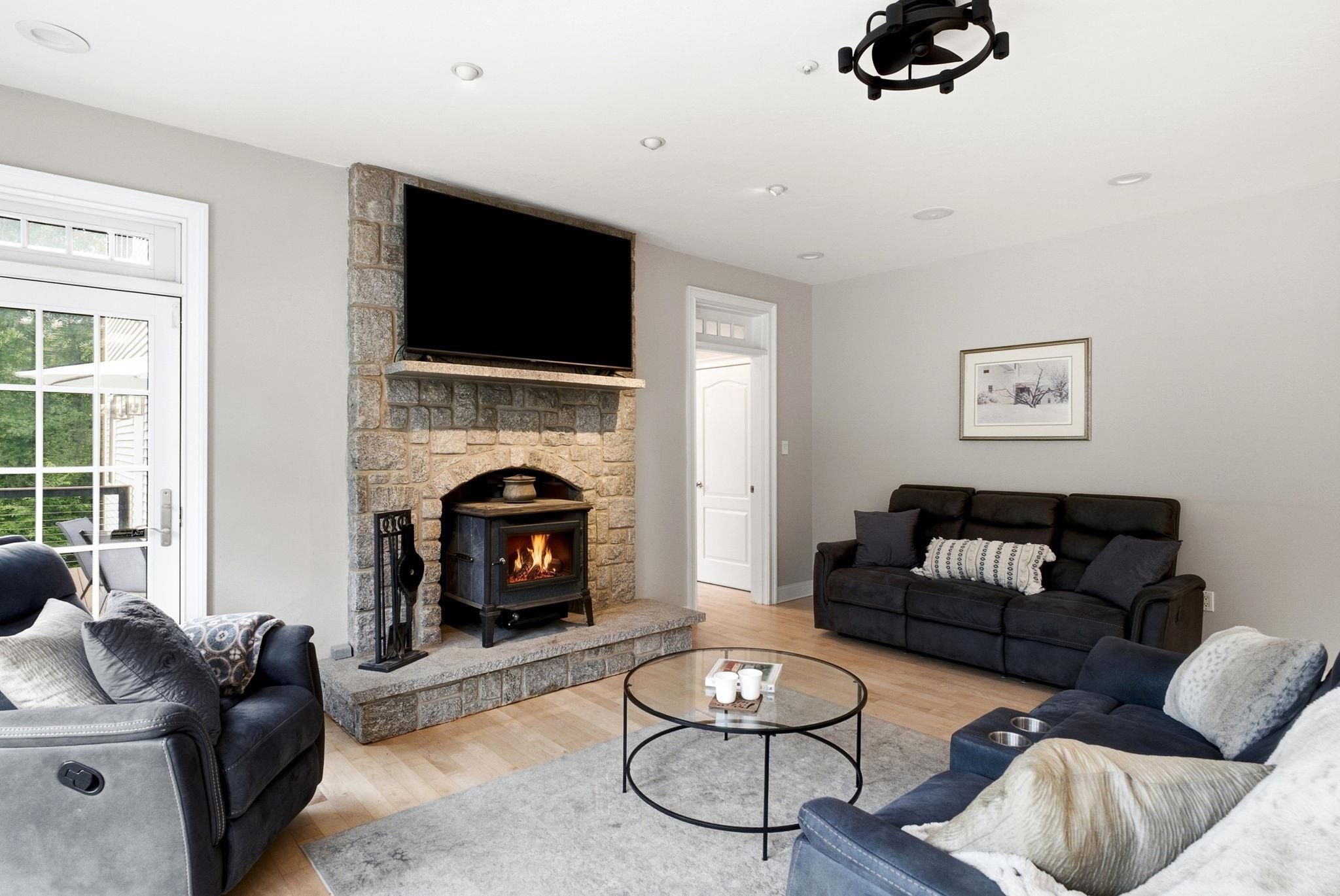 9 Storybrook Lane