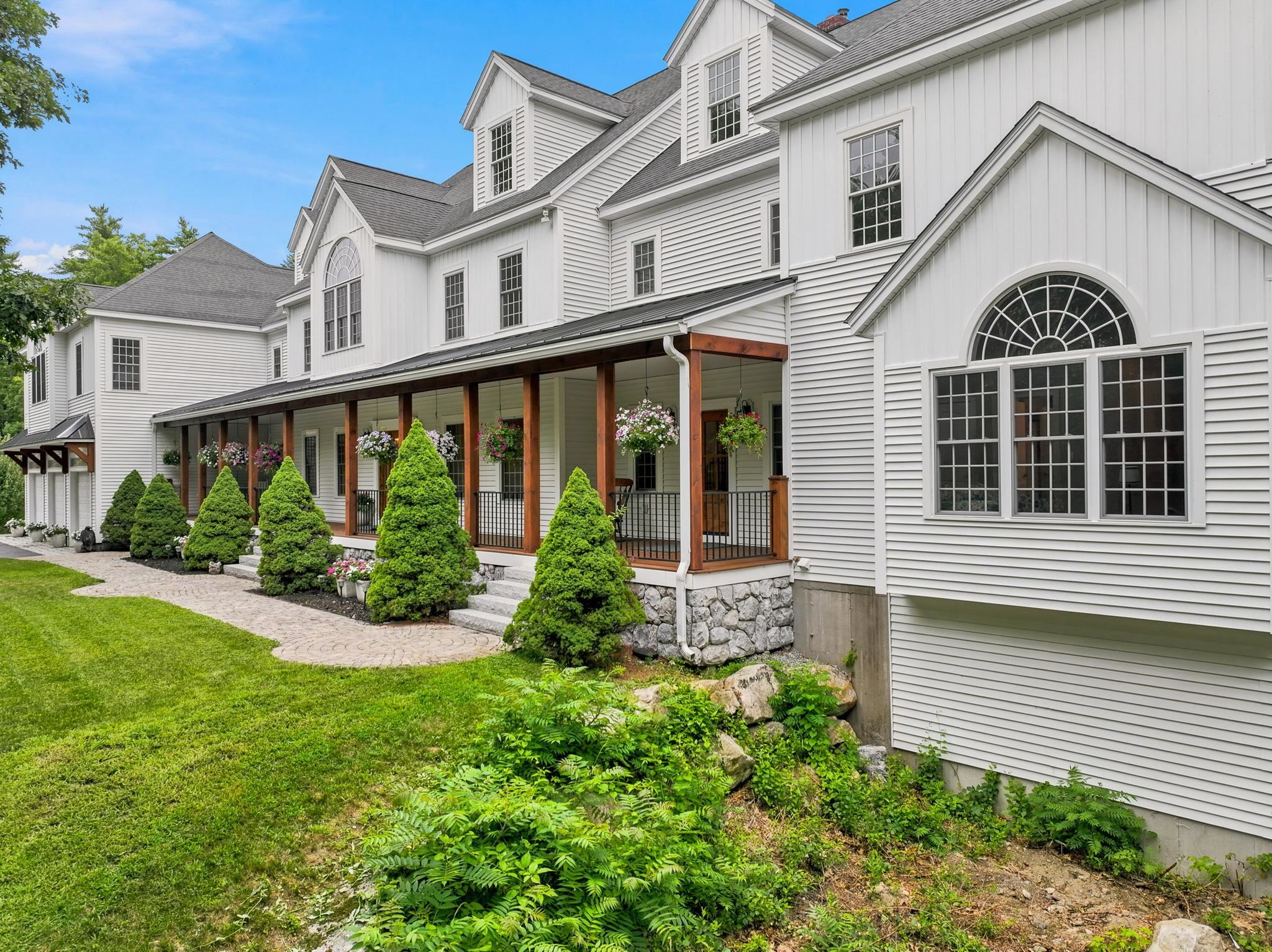 9 Storybrook Lane