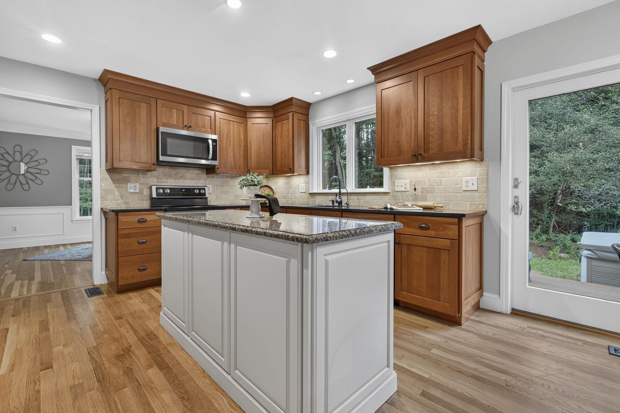 14 Fieldstone Drive