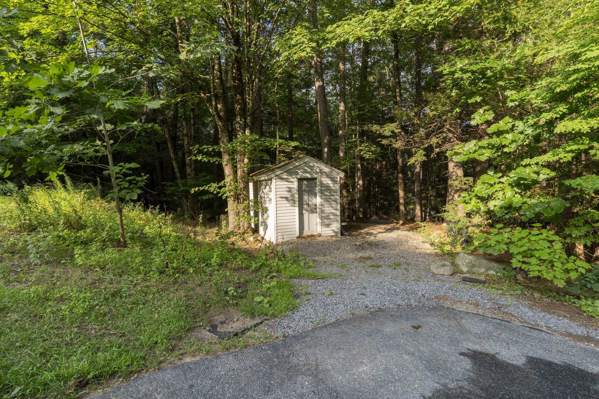 14 Fieldstone Drive