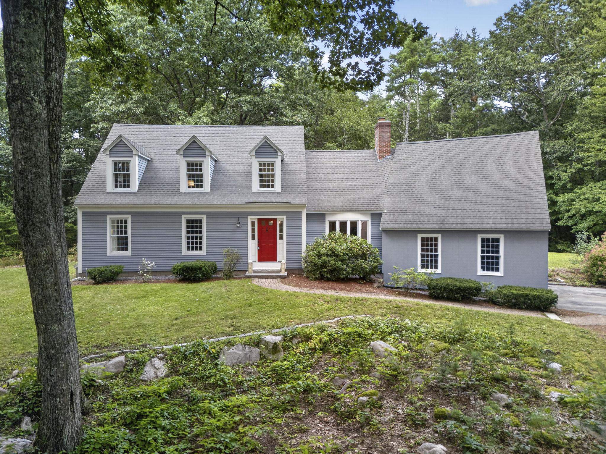 14 Fieldstone Drive