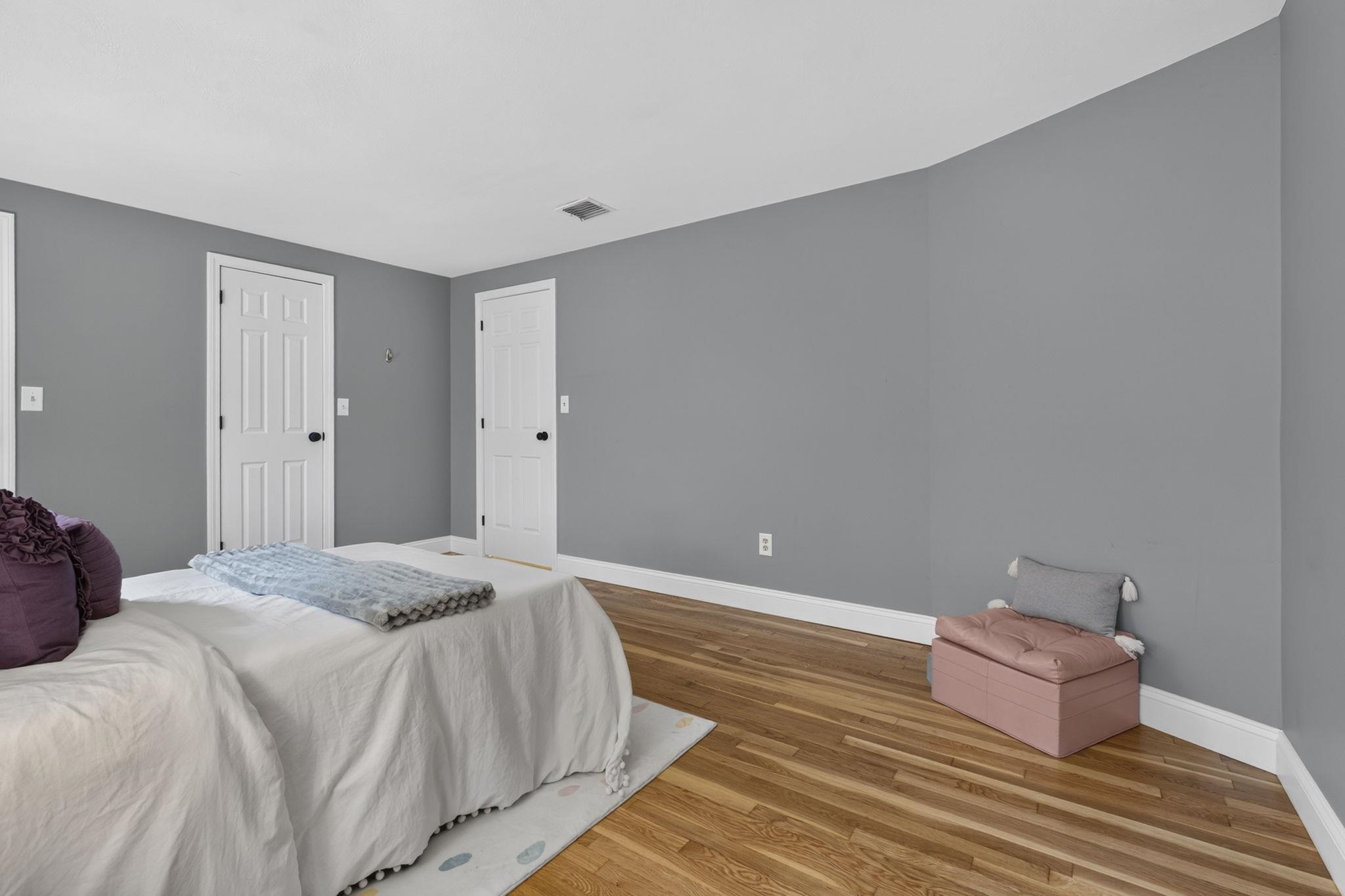 14 Fieldstone Drive