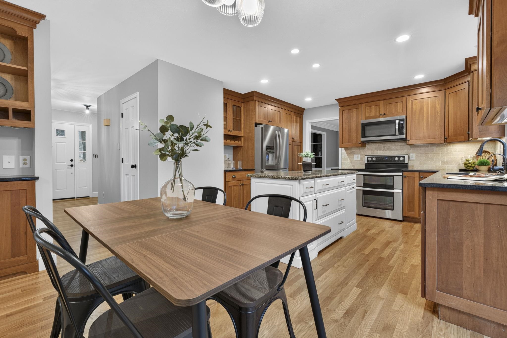 14 Fieldstone Drive