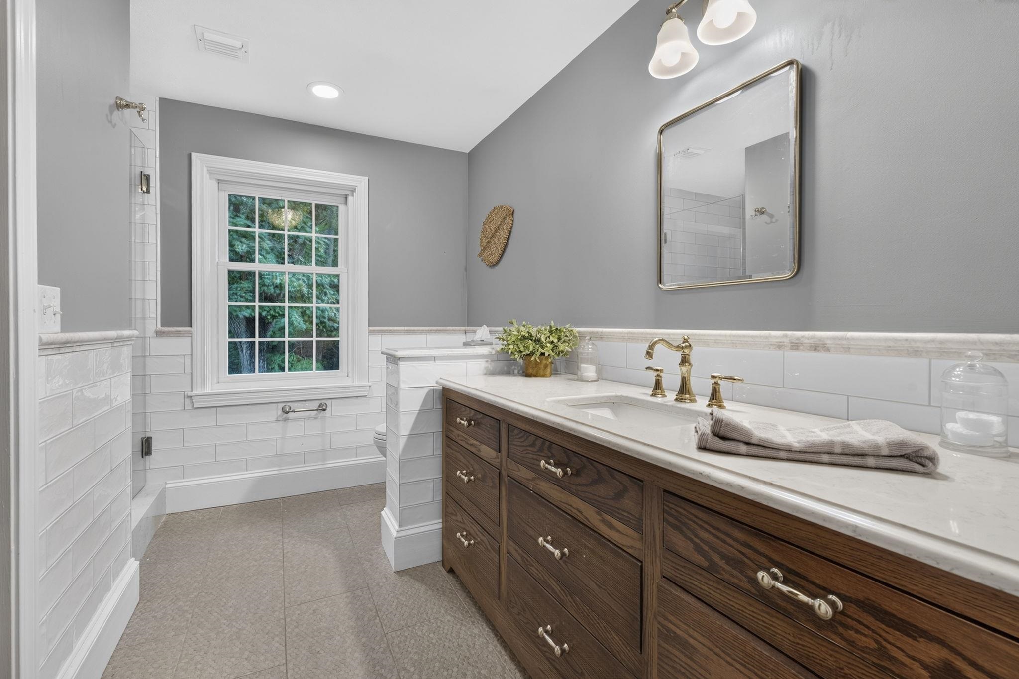 14 Fieldstone Drive