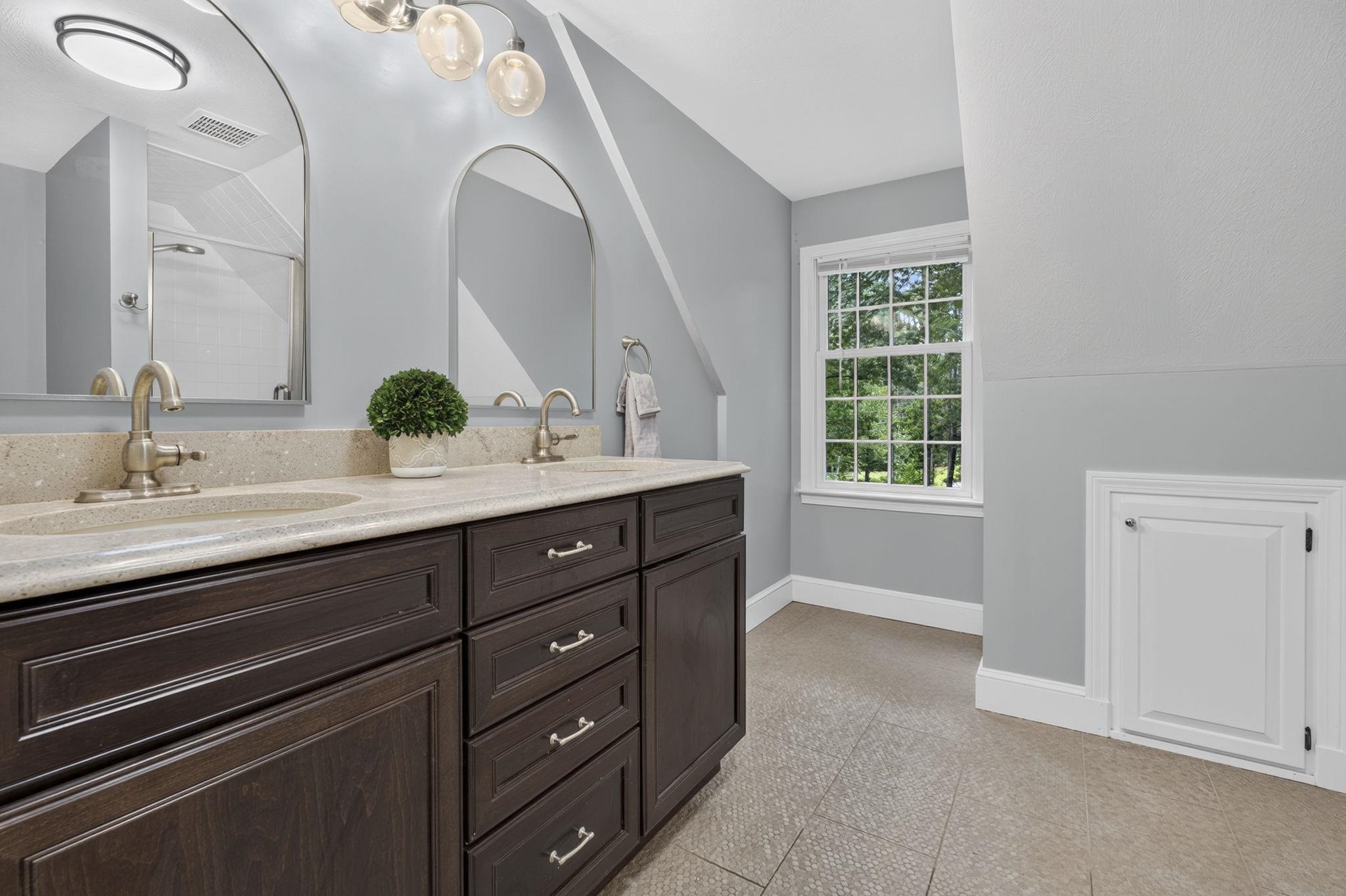 14 Fieldstone Drive