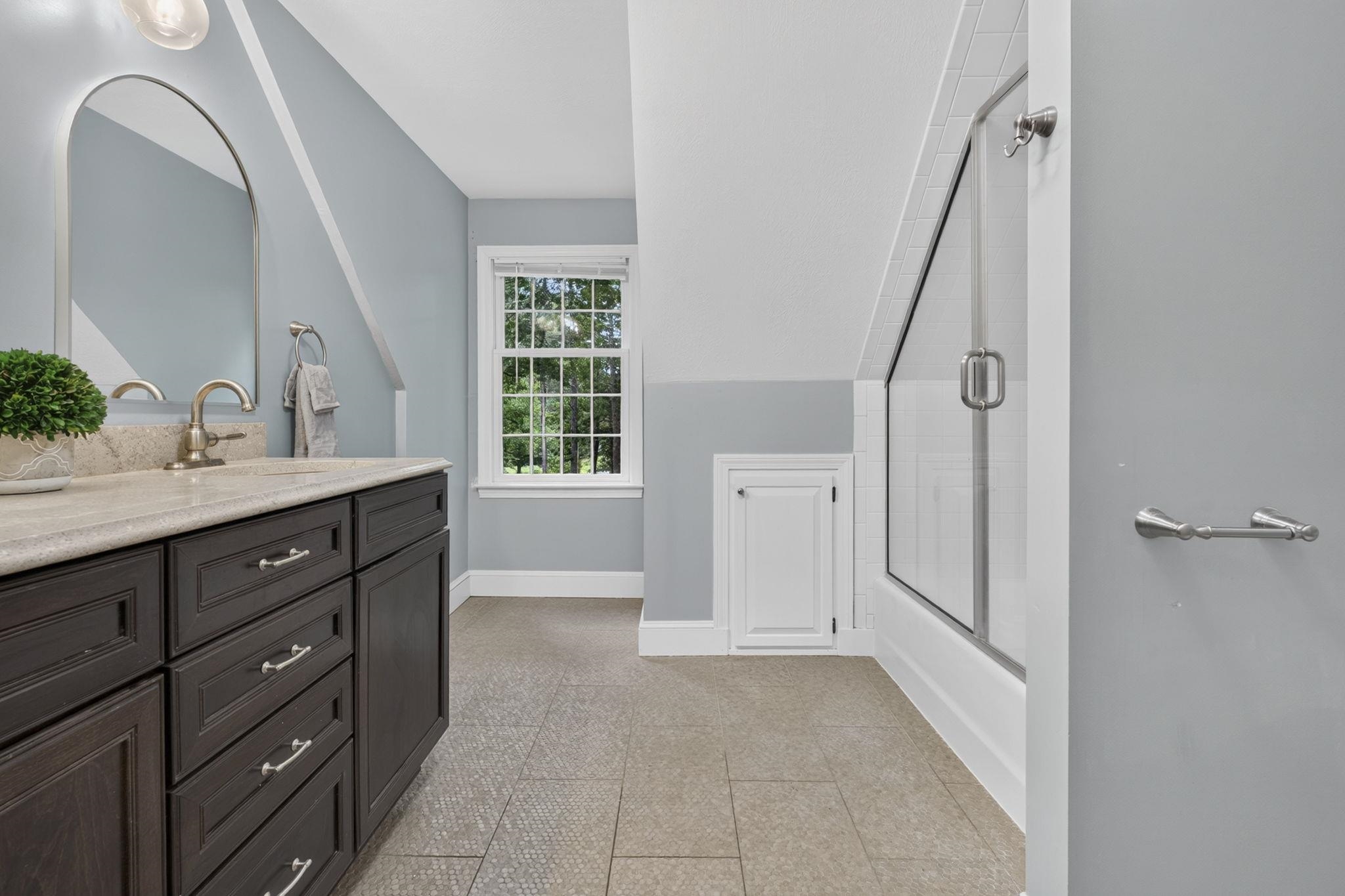 14 Fieldstone Drive