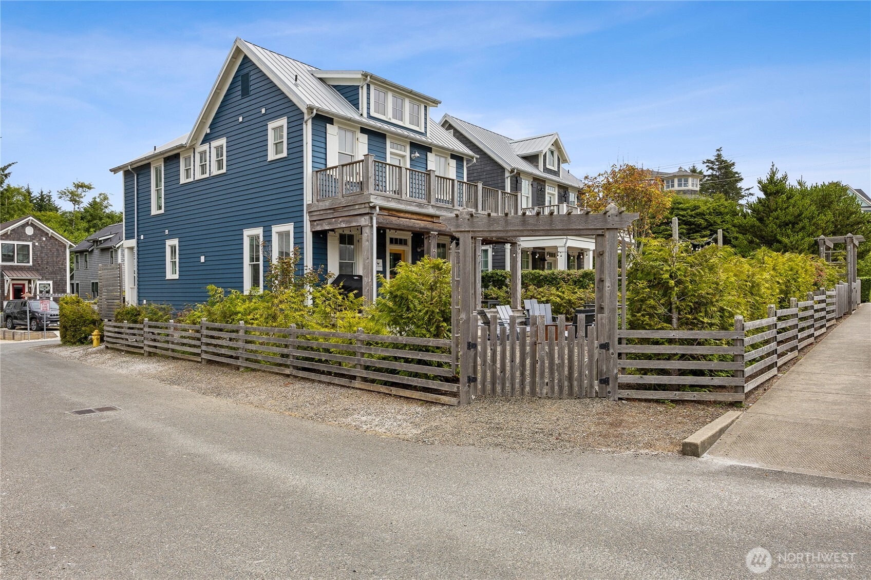 6 Glenview Lane
