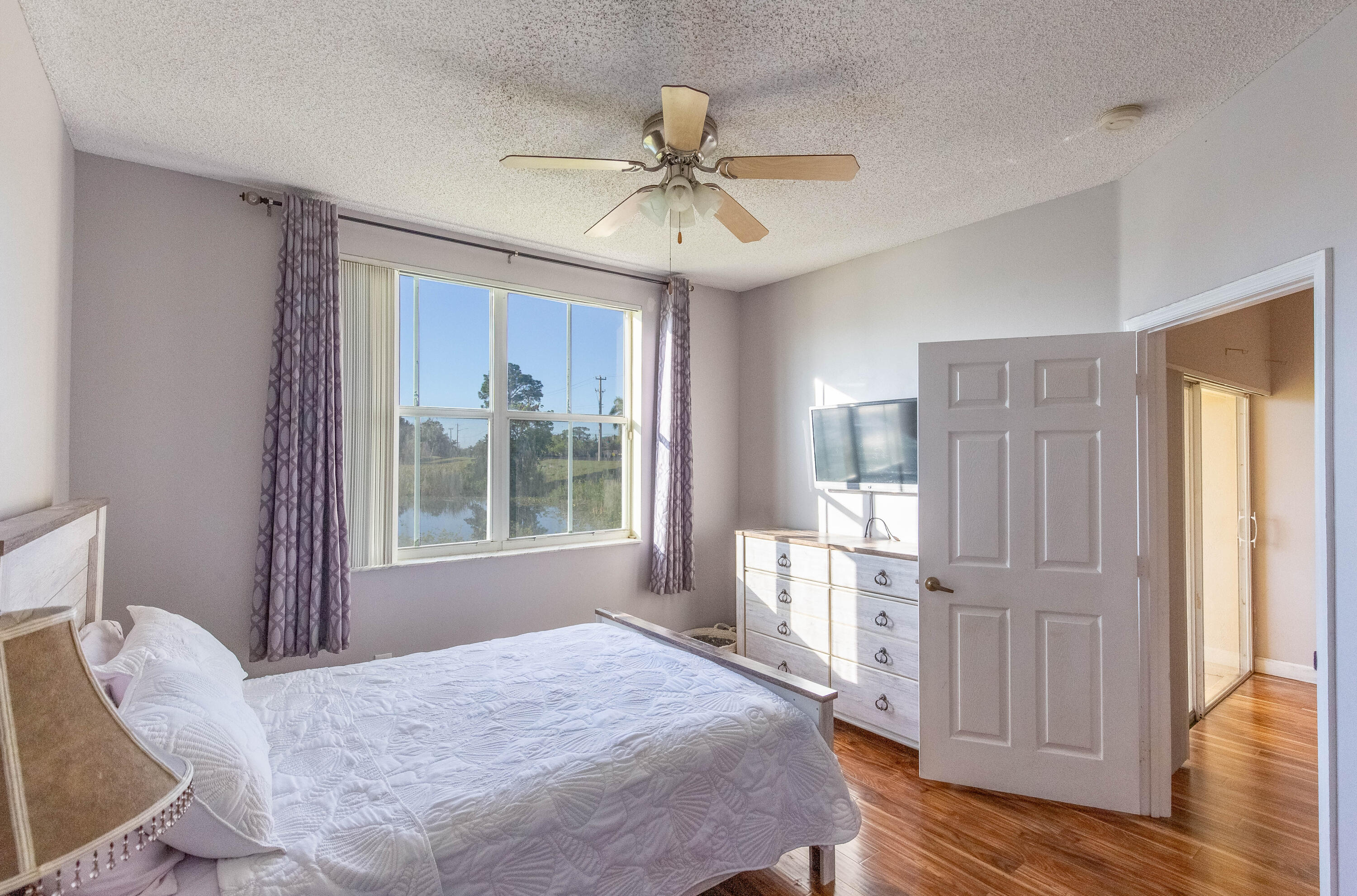 2100 Greenview Shores Boulevard 505