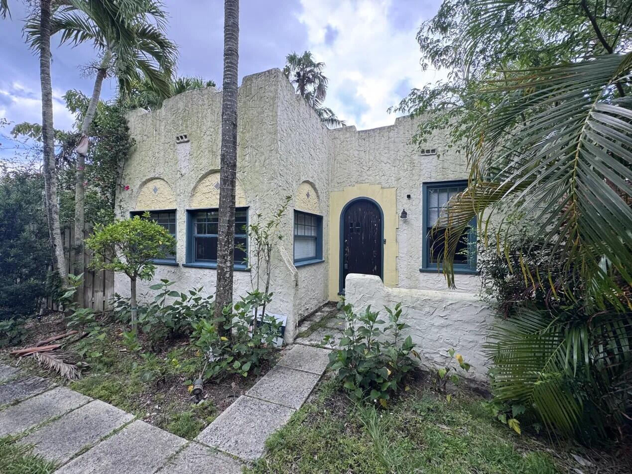 814 Ardmore Road