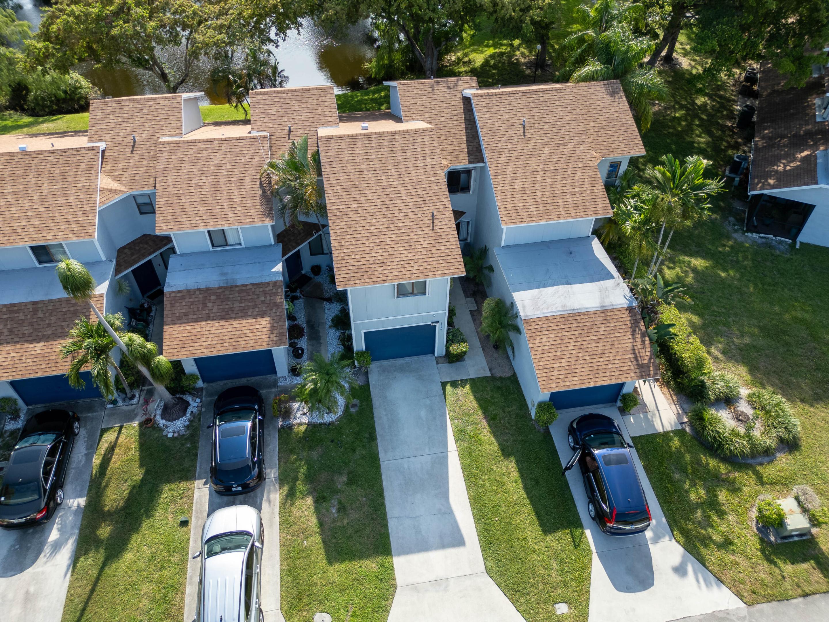 1599 Woodbridge Lakes Circle