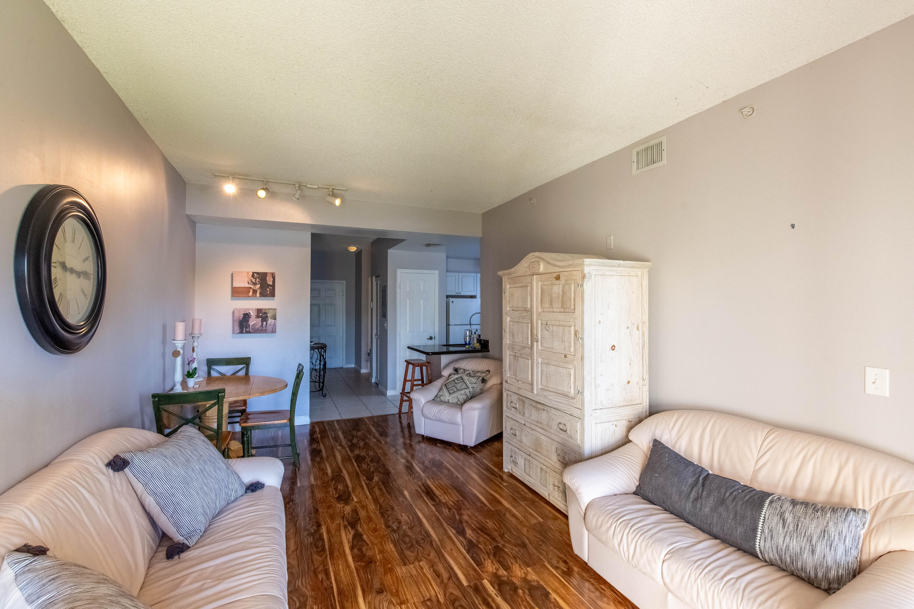 2100 Greenview Shores Boulevard 505