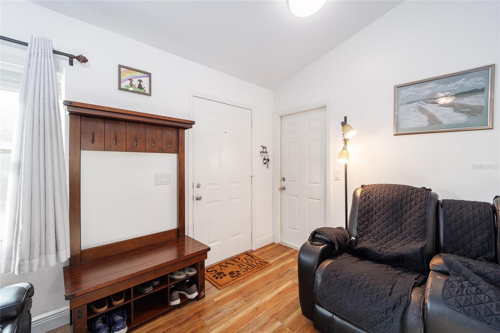 7191 HEMLOCK RD