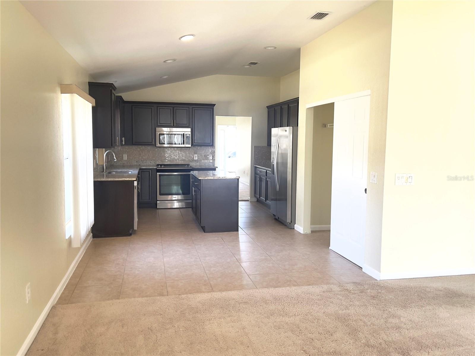 4052 SW 50TH RD