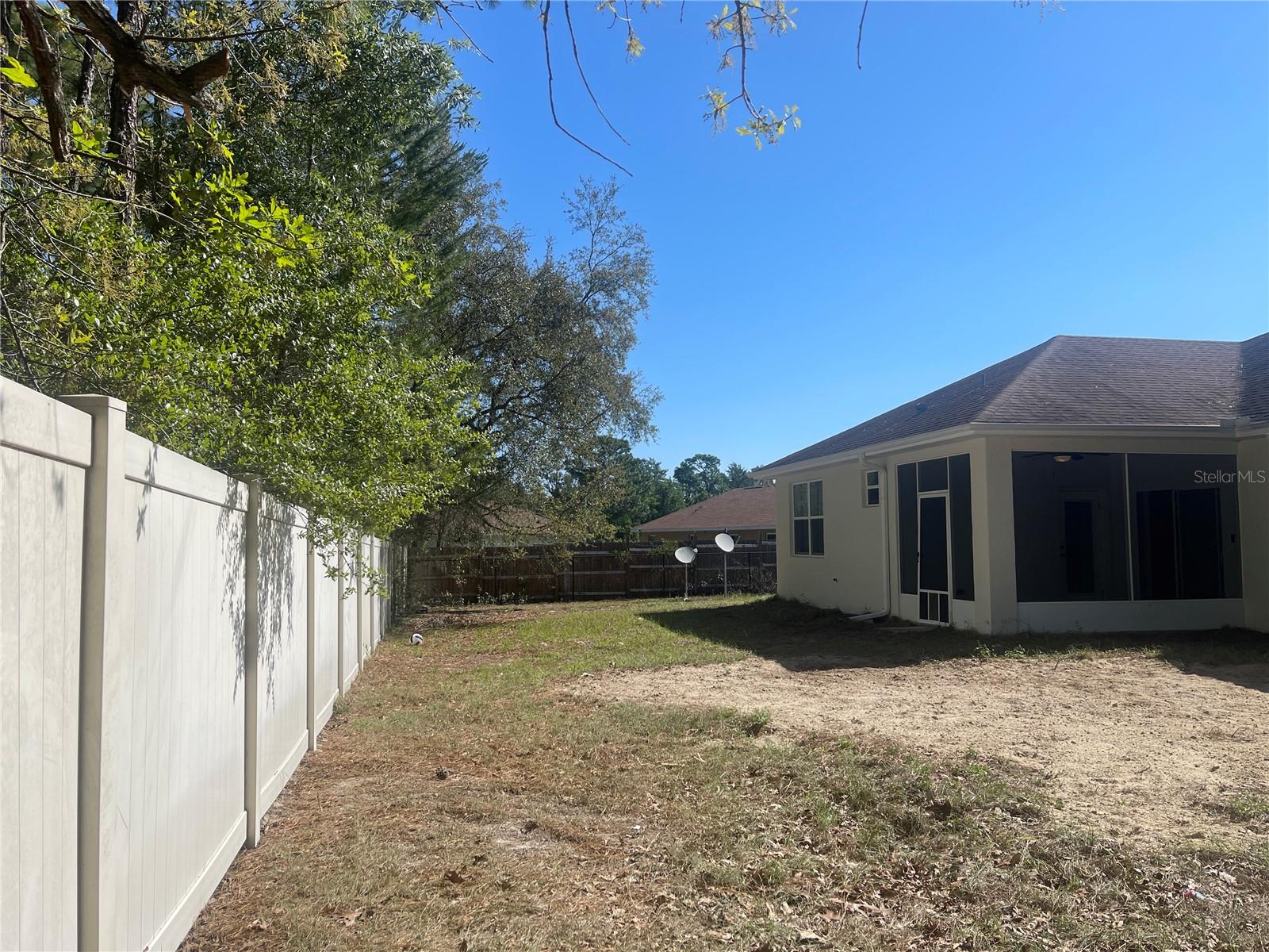 416 MARION OAKS PASS