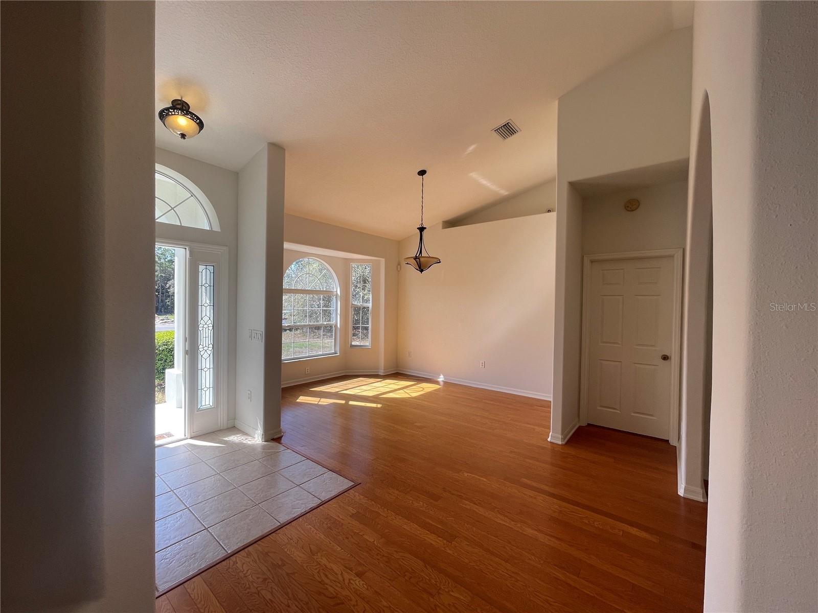 416 MARION OAKS PASS