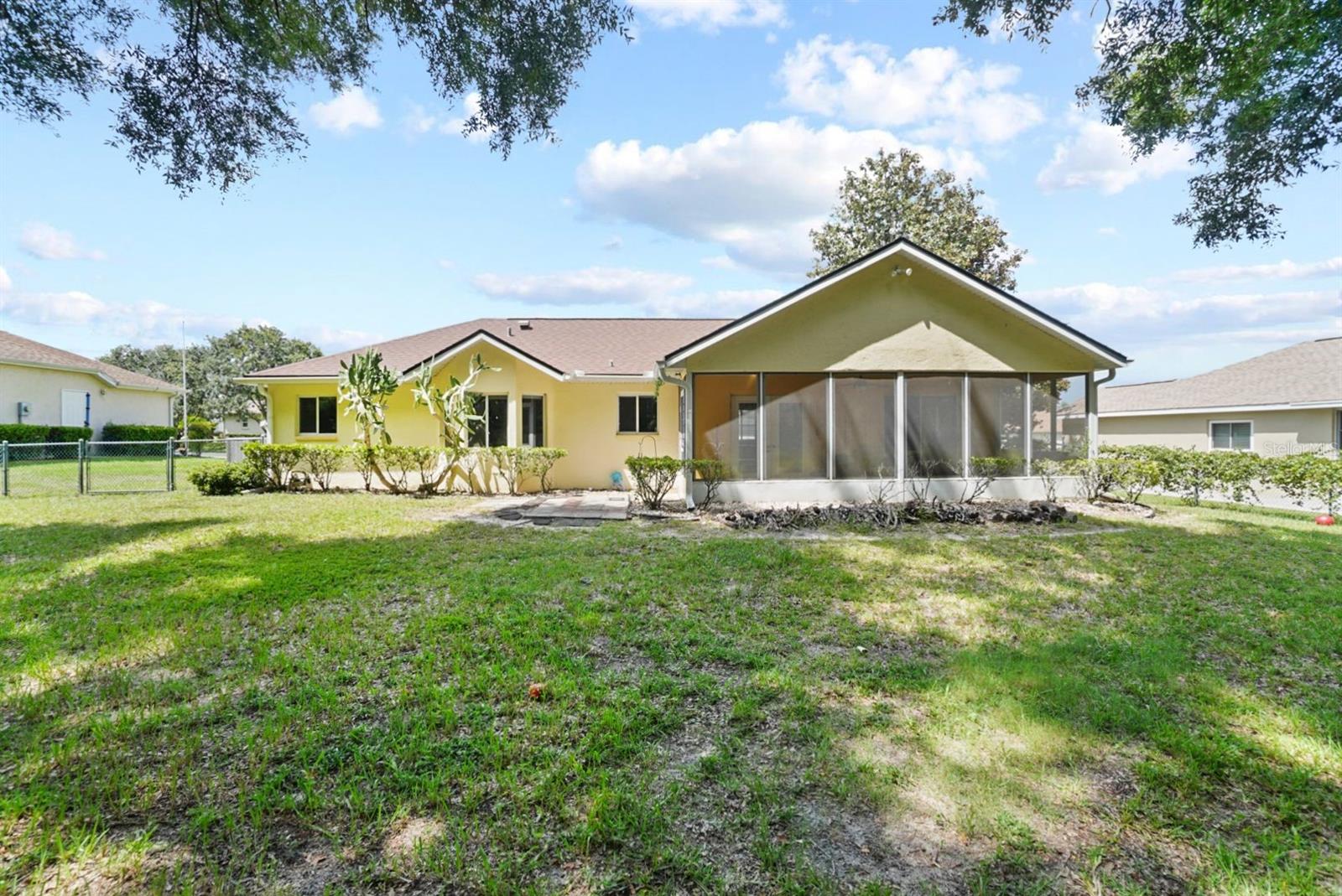 5424 NW 18TH ST