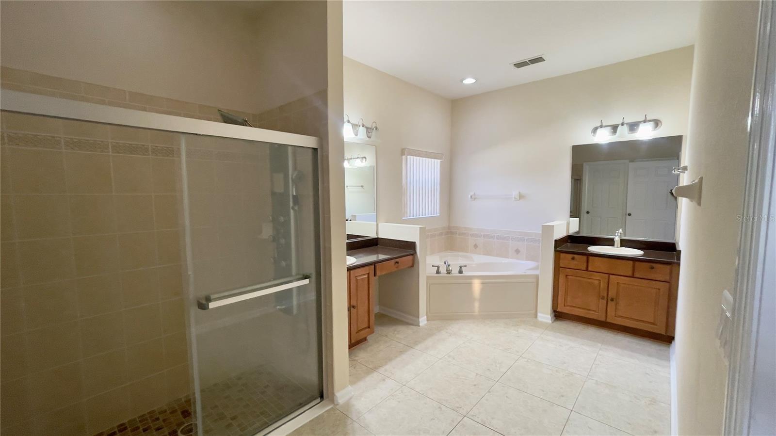 5438 SW 49TH AVE