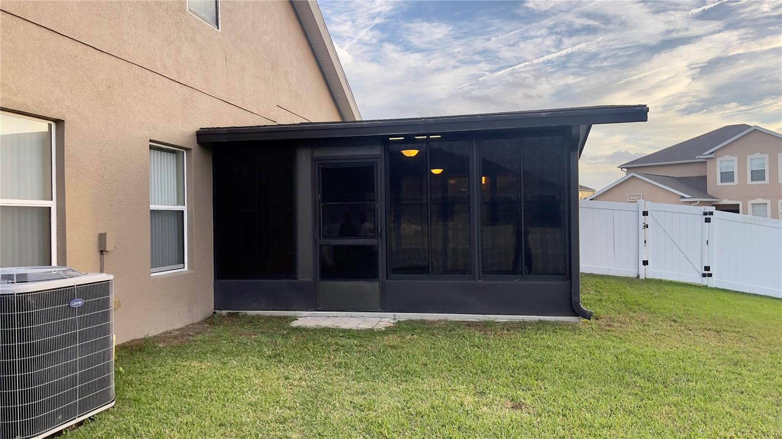 5438 SW 49TH AVE
