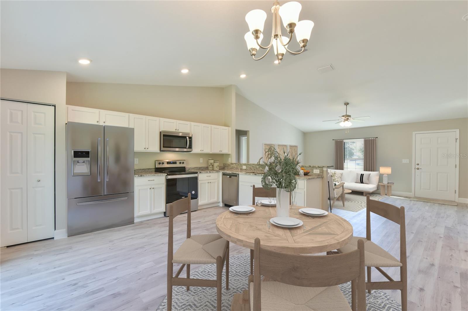 698 MARION OAKS TRL