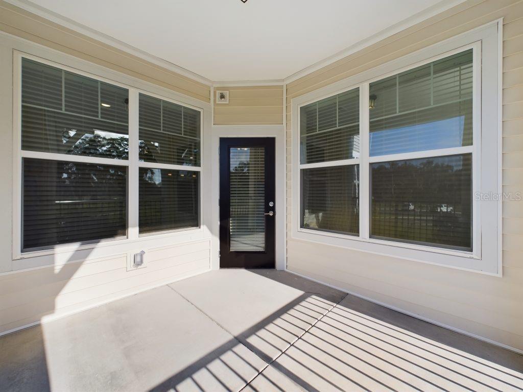 2150 NW 21ST AVE #810