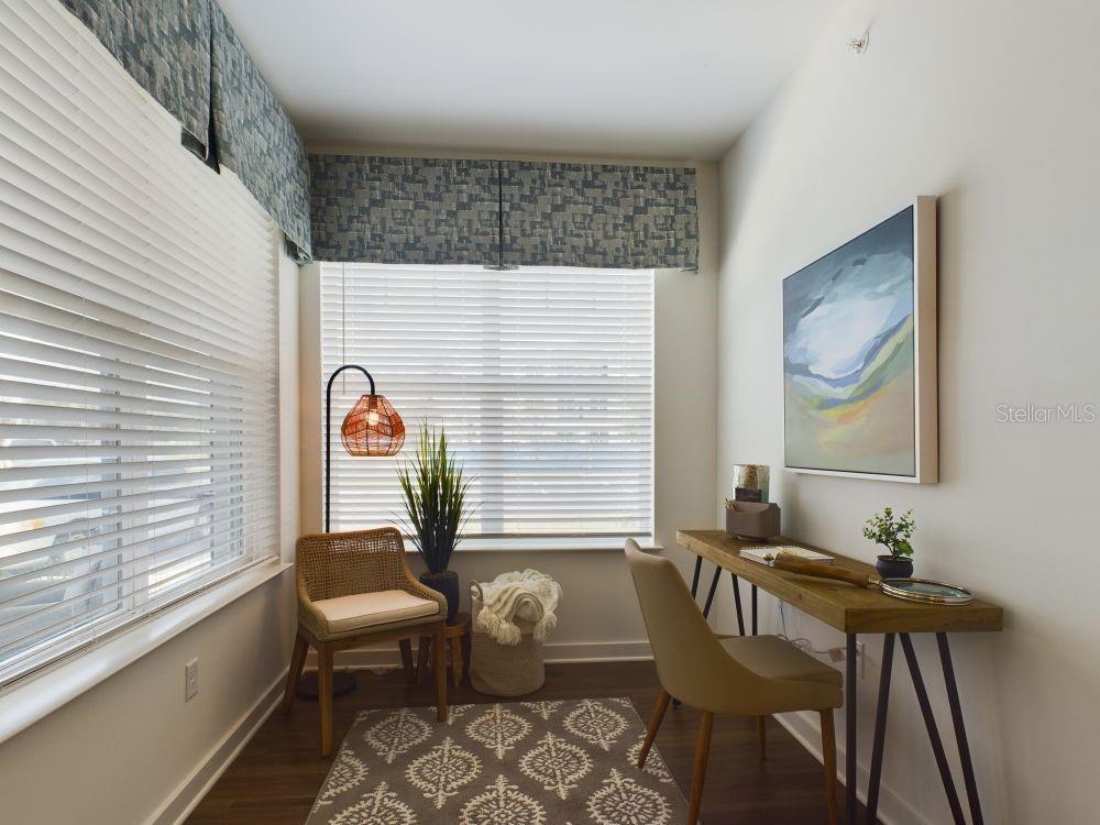 2150 NW 21ST AVE #810