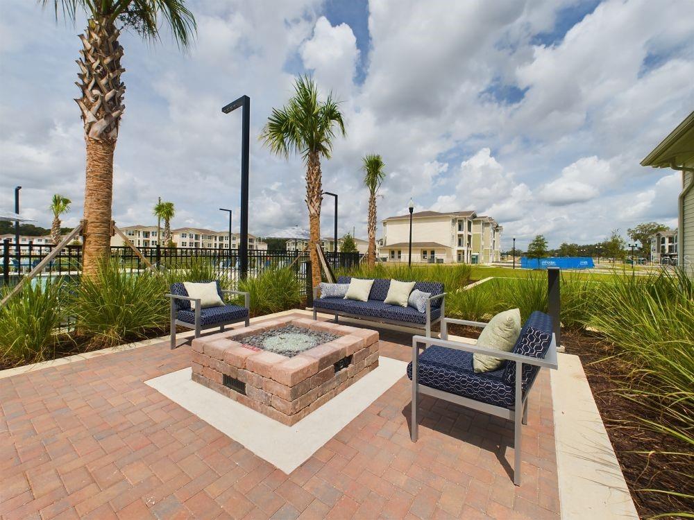 2150 NW 21ST AVE #810