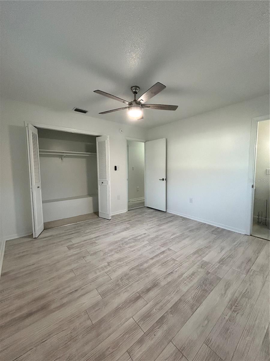 2101 NE 50TH PL