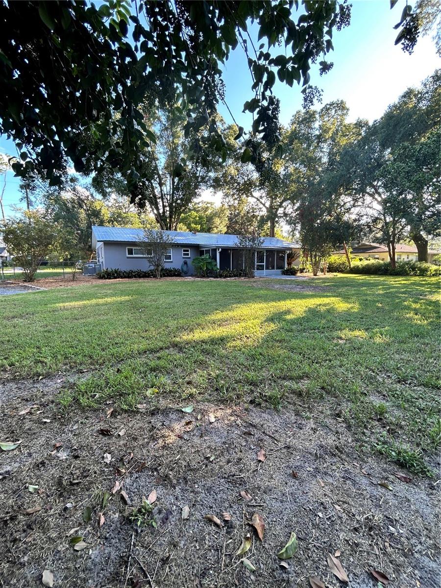 2101 NE 50TH PL