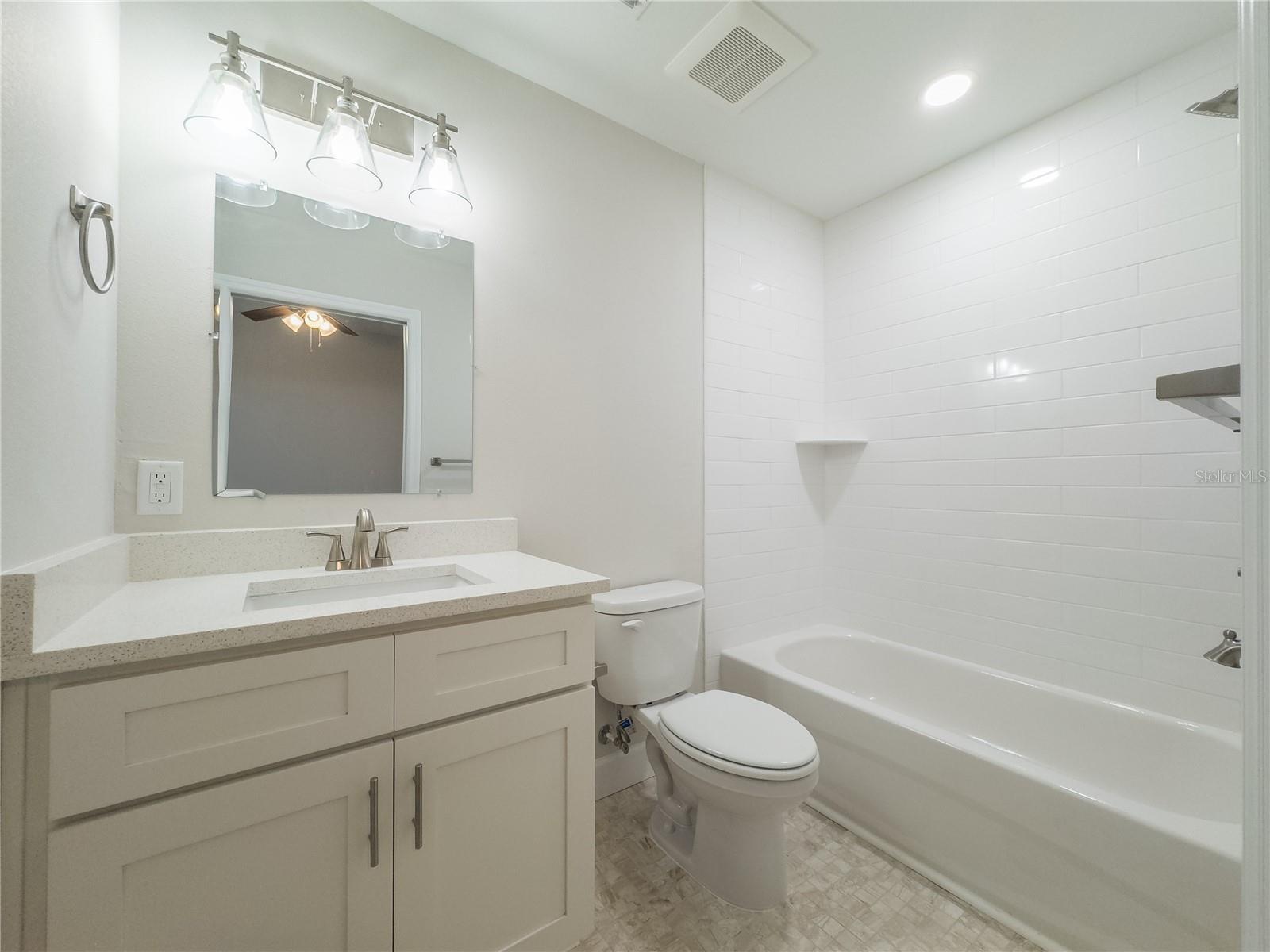 13 NE 1ST AVE #2