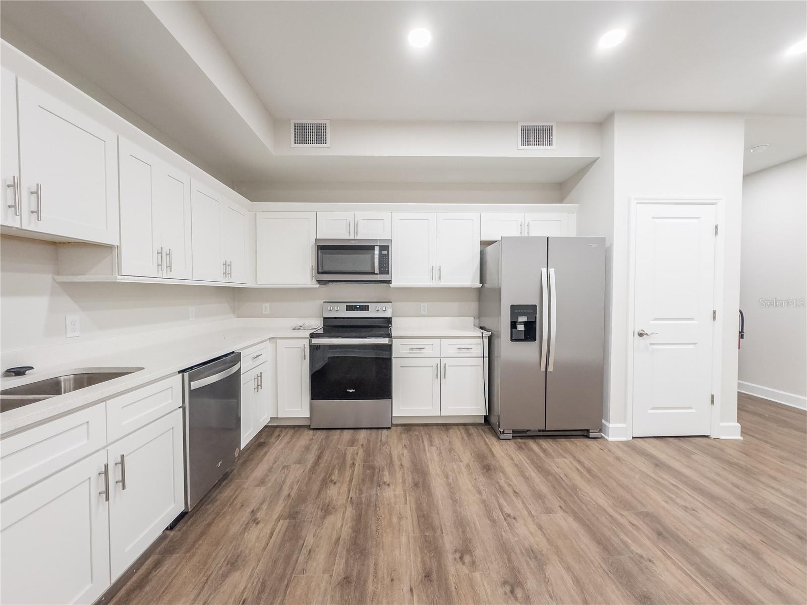 13 NE 1ST AVE #2