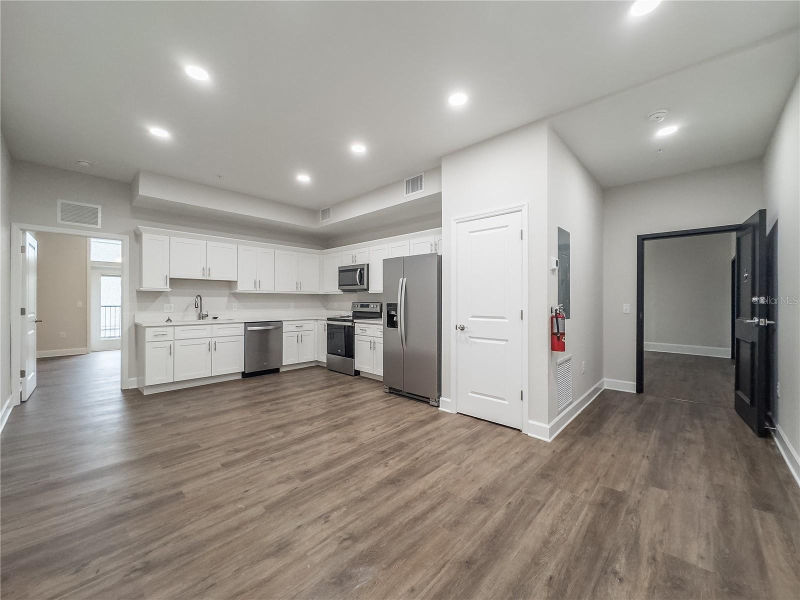 13 NE 1ST AVE #2