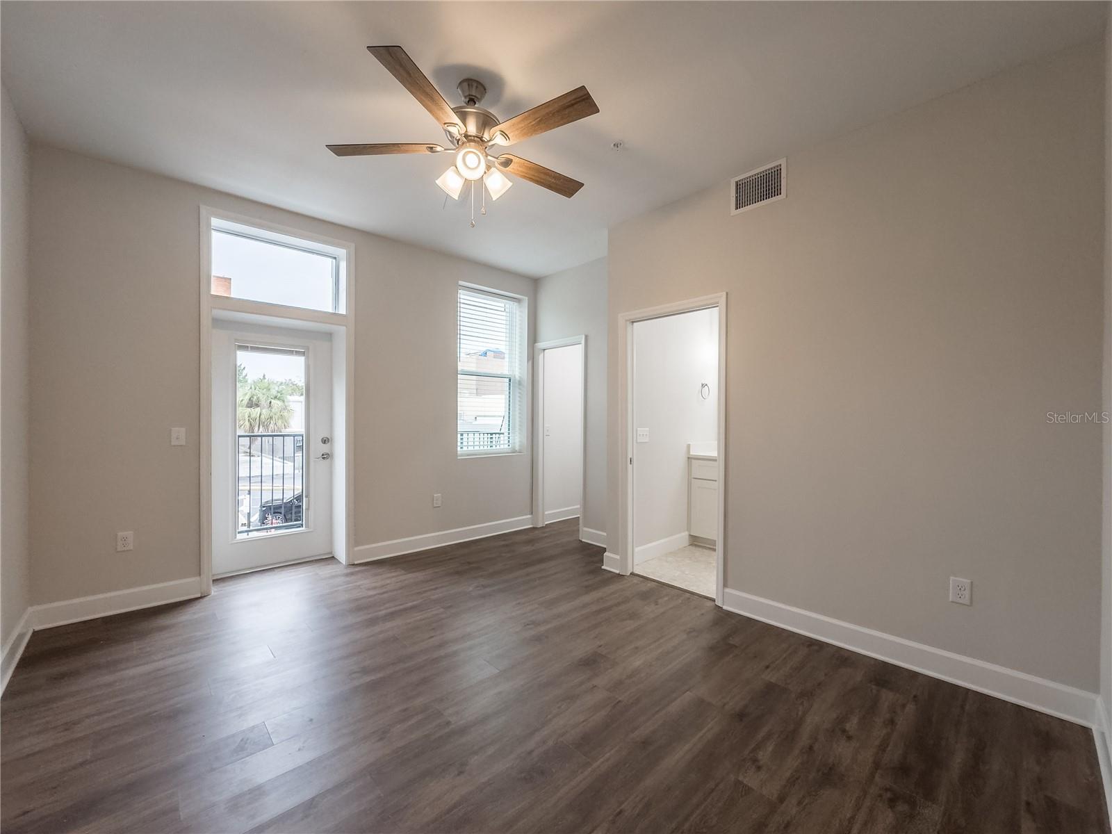 13 NE 1ST AVE #2