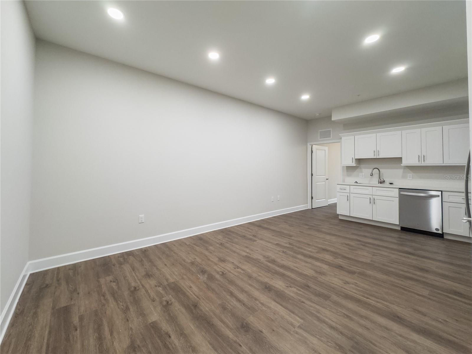 13 NE 1ST AVE #2