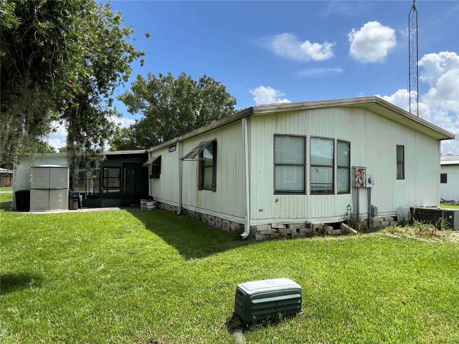 136 BIG OAK LN