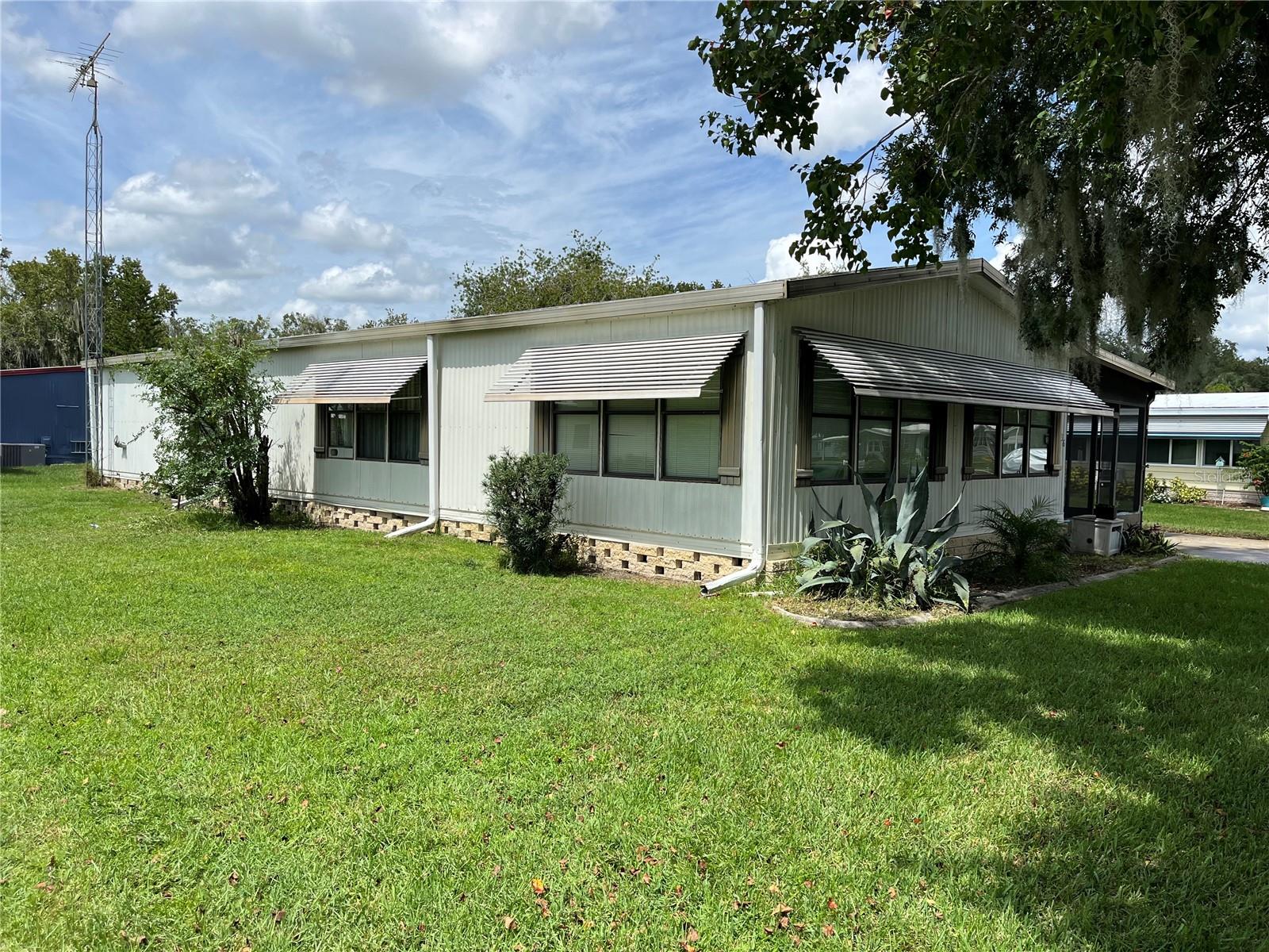 136 BIG OAK LN