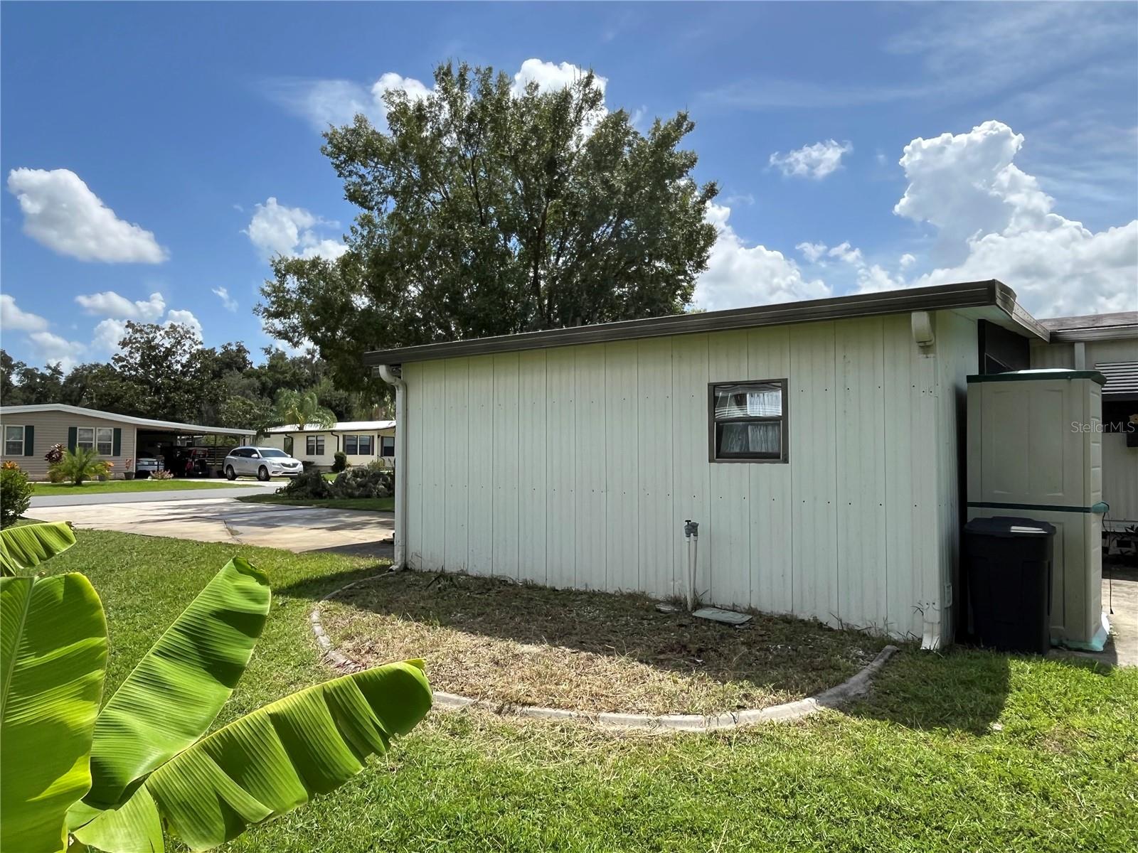 136 BIG OAK LN
