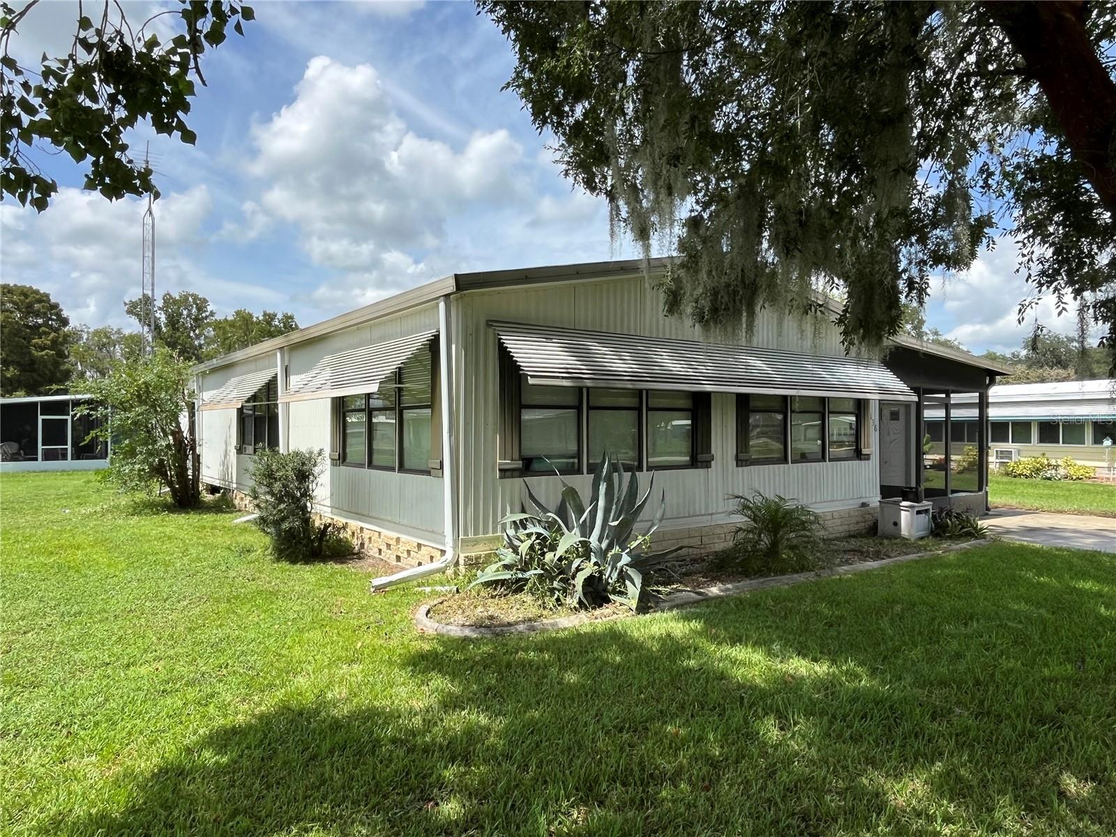 136 BIG OAK LN