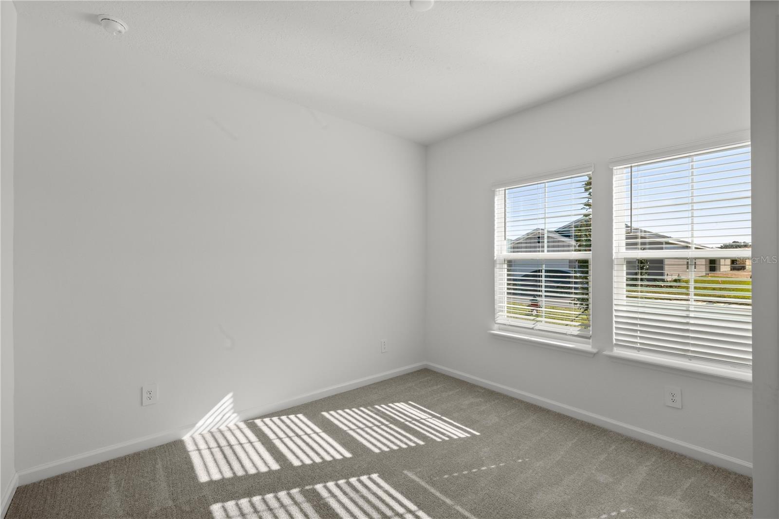6573 SW 89 LOOP