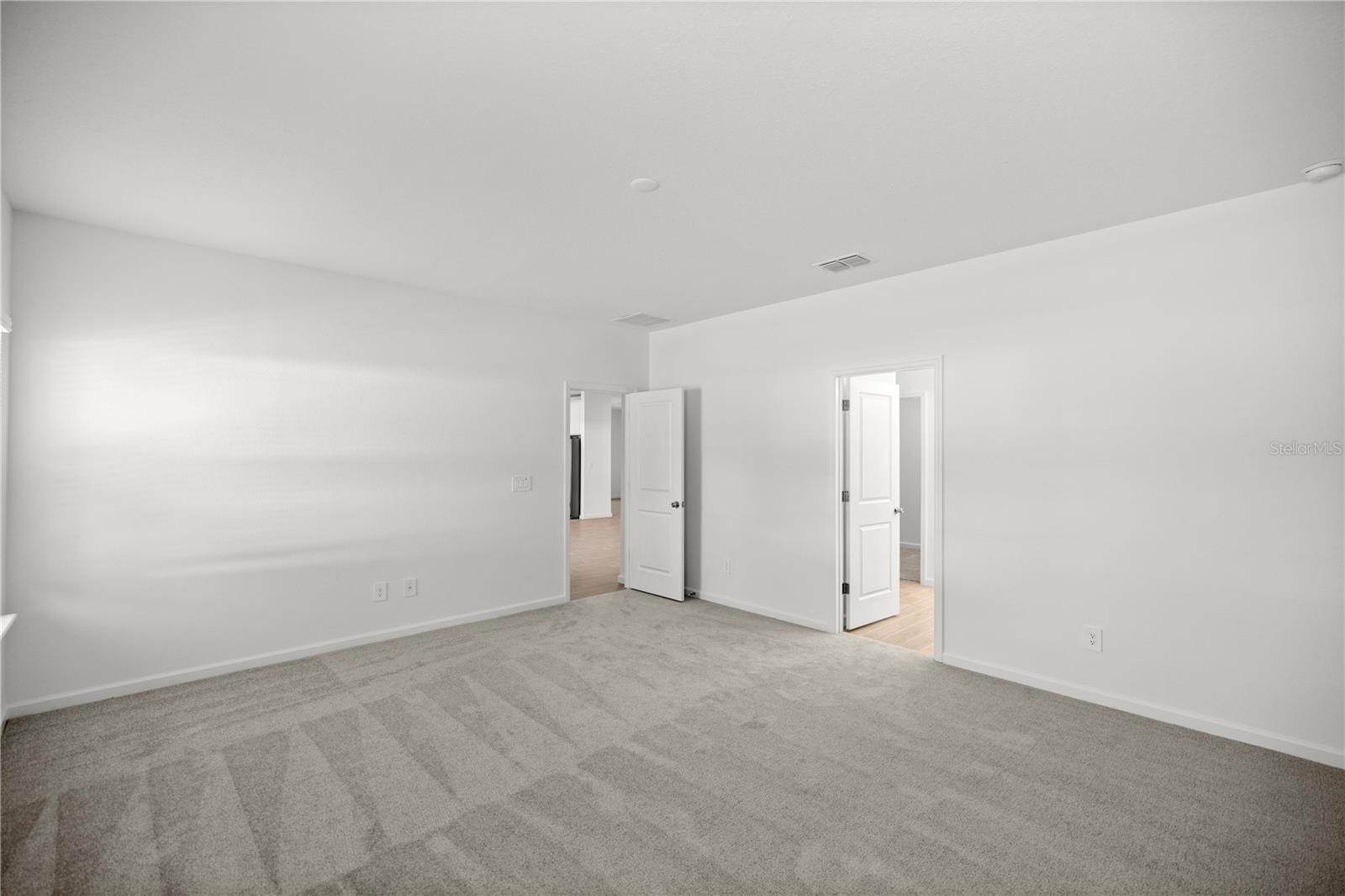 6573 SW 89 LOOP