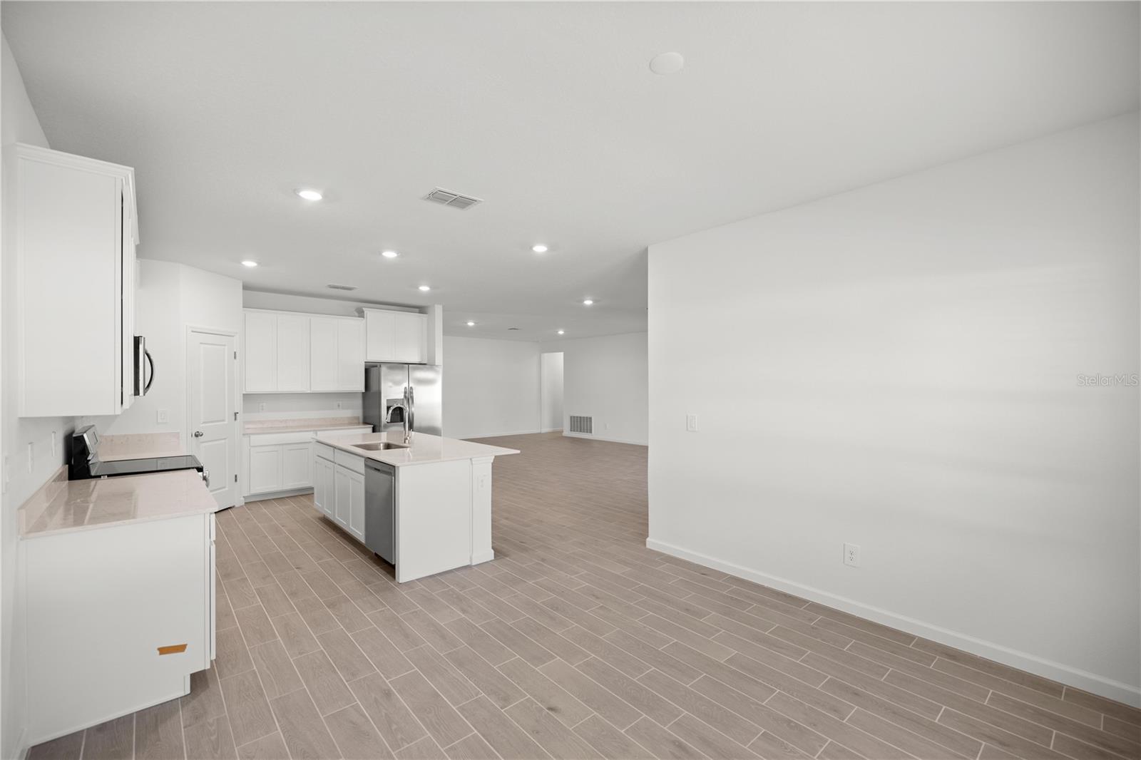 6573 SW 89 LOOP