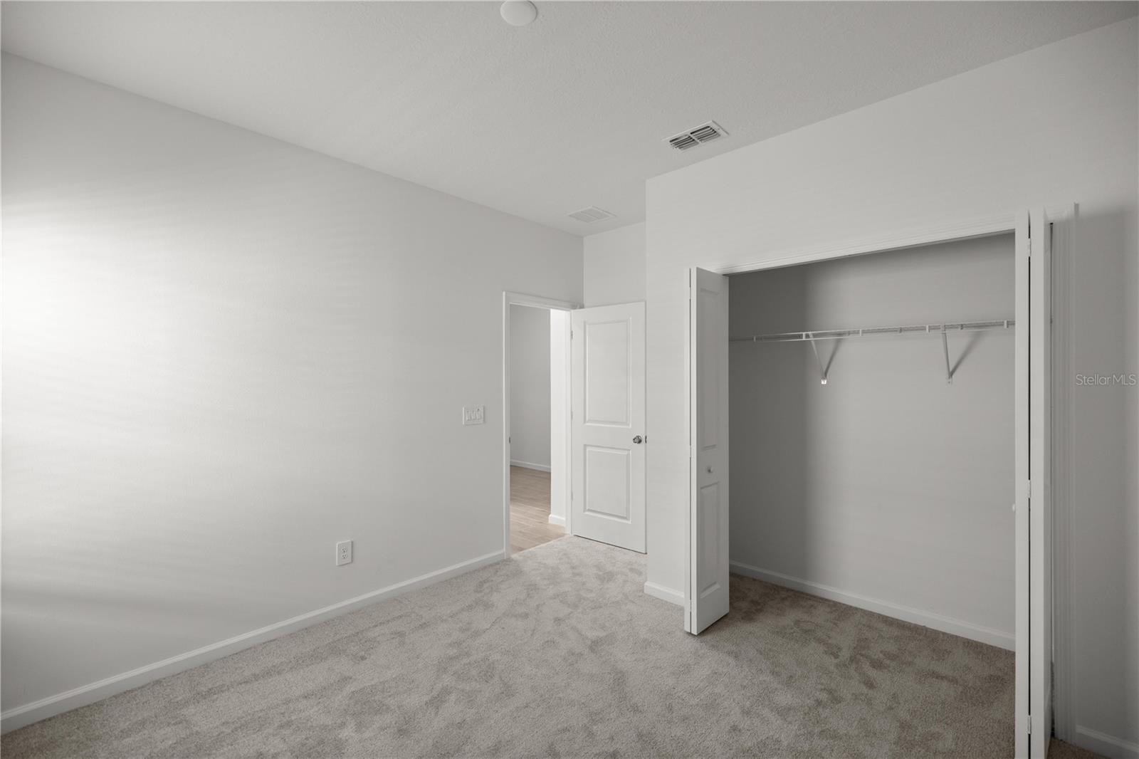 6573 SW 89 LOOP