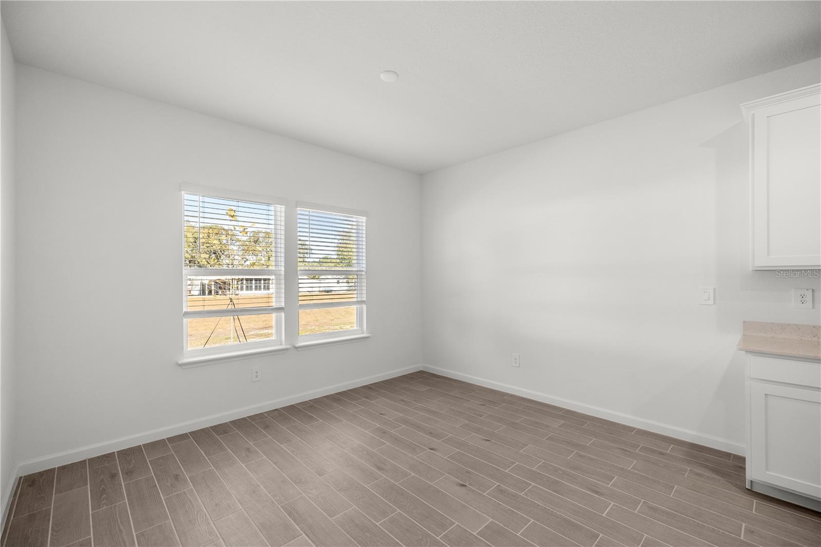 6573 SW 89 LOOP